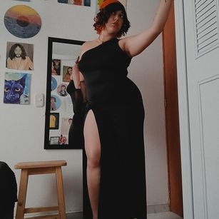 Model - Nanabela28 deepthroat