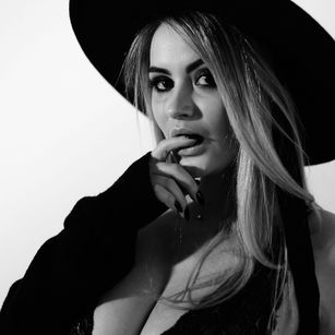 Model - Katy_Kryshtov fastresponse