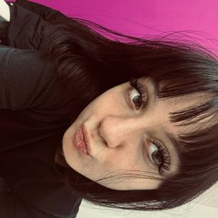 Model - Nika blowjob