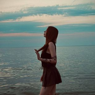 Model - Melissa Howard dirtytalk