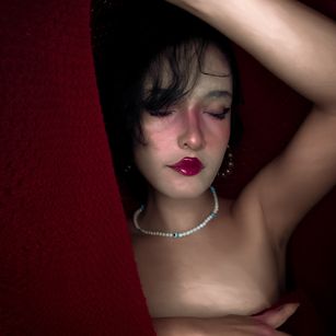 Model - TaraQ cosplayer