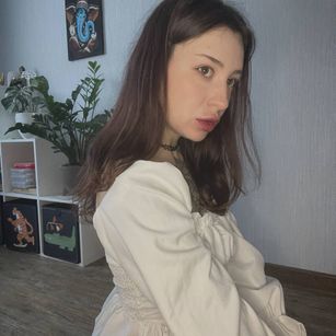 Model - wtf molly kinky