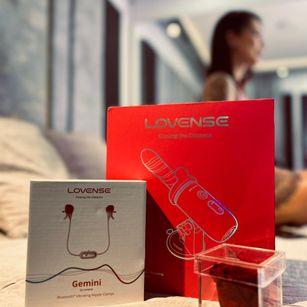 Model - VeroJenkins deepthroat