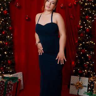 Model - Victoria Ferro mature