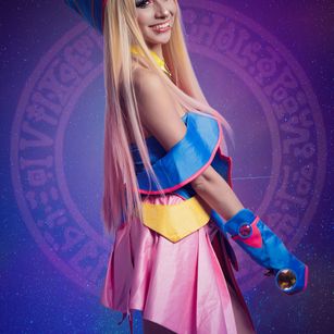 Model - BellaBlack cei