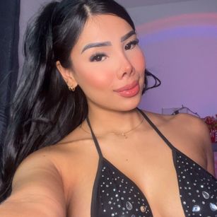 Model - MilaQueen sexy