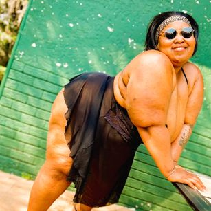 Model - ChubbyChickxxx BLOWJOB