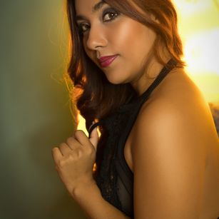 Model - Hayley Marshall feet