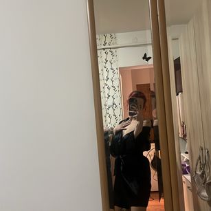 Model - Lana_devil1 redhead