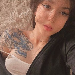 Model - BellaSink teen