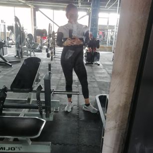 Model - YaeliSweet mexican