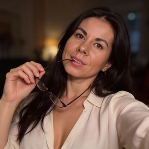 Model - PlanetVenus568 heels