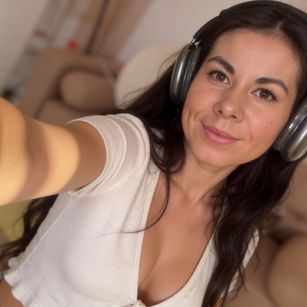 Model - PlanetVenus568 anal