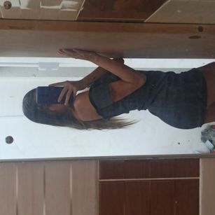 Model - Megan Drakk fastresponse