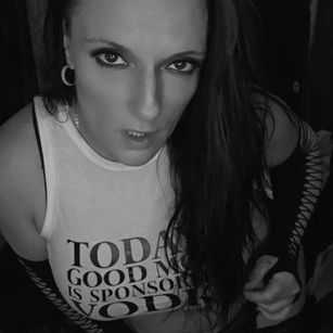 Model - A.J Buttons SQUIRT