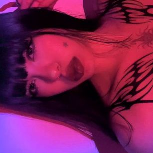 Model - Bad.Dixxxe humiliation