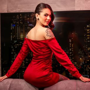 Model - VeroJenkins tease