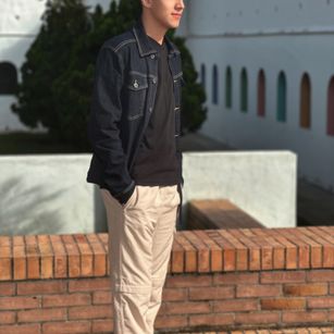 Model - Nicolas Fine cum