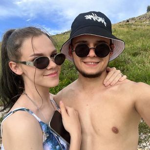 Model - Duo-Dreams fetish