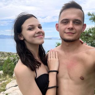 Model - Duo-Dreams cum