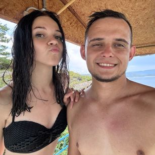 Model - Duo-Dreams natural