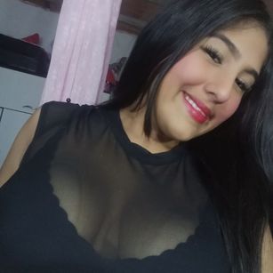 Model - Scarlet Godoy JOI