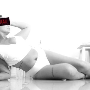 Model - Shaitan anal