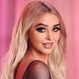 Model - wickeddenise bdsm