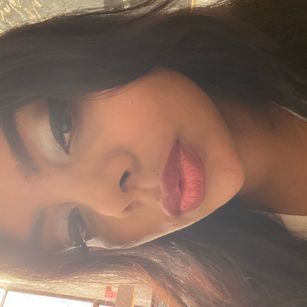 Model - Annie minori LATEX