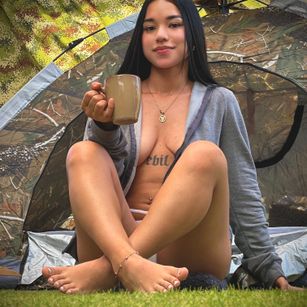 Model - Catalina Soto squirt