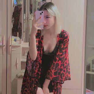 Model - Lina Lirian teen