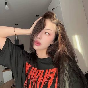 Model - polly smalltits