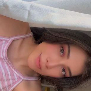 Model - IsabellaPrety deepthroath