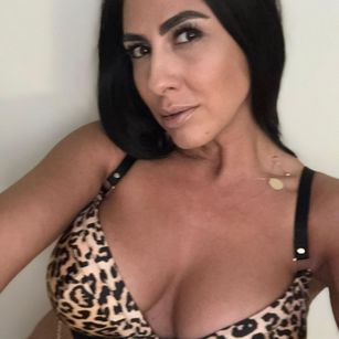 Model - XxMarina gag