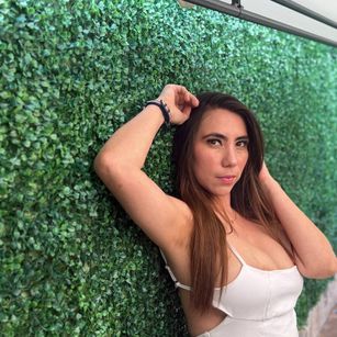 Model - Freyaravenwo slow