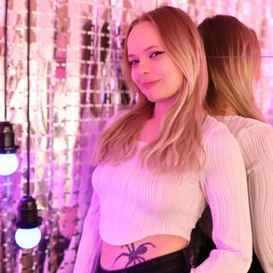 Model - LucyLoy feet