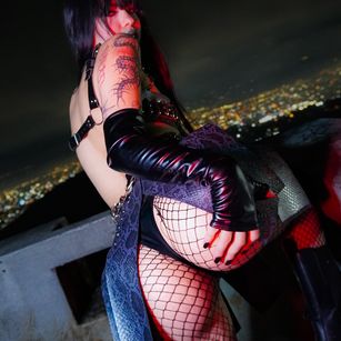 Model - Bad.Dixxxe Smoke