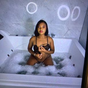 Model - MarianaDaviees passion