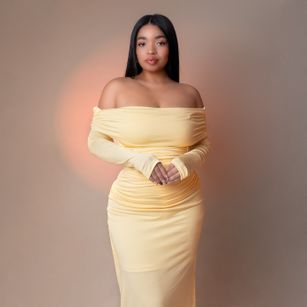 Model - LilyFoxx pussy