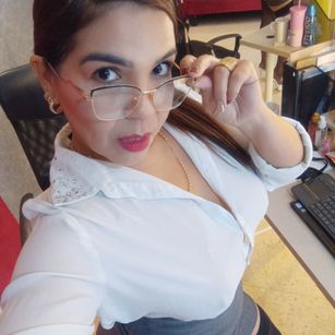 Model - Kasandra Hale femdom