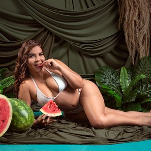 Model - Kasandra Hale femdom