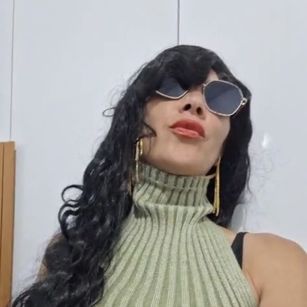 Model - Scarlette safada