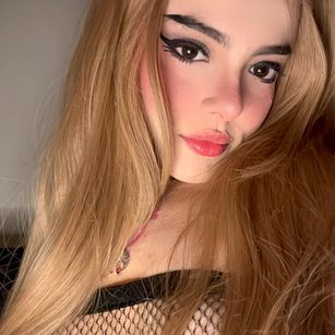 Model - abby_jones squirt