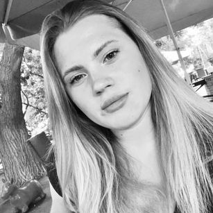 Model - ElseaBloom bigboobs