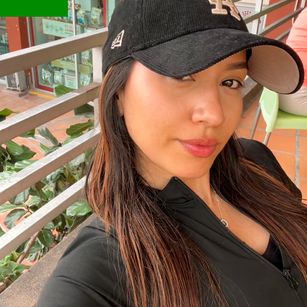 Model - Zoe Poe cuteface