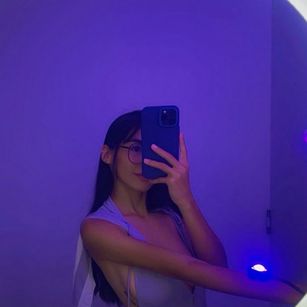 Model - Sekhmet_ glasses