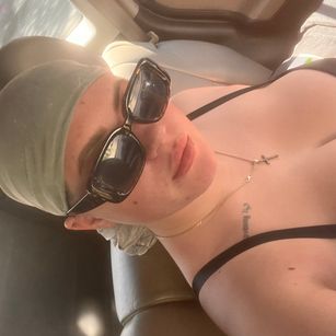 Model - ElseaBloom asshole