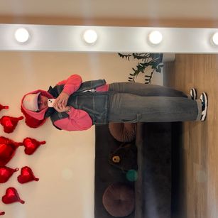 Model - ElseaBloom crazy