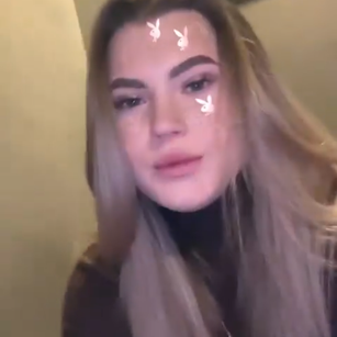 Model - ElseaBloom bigass