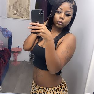 Model - Mistress Lucy pussy